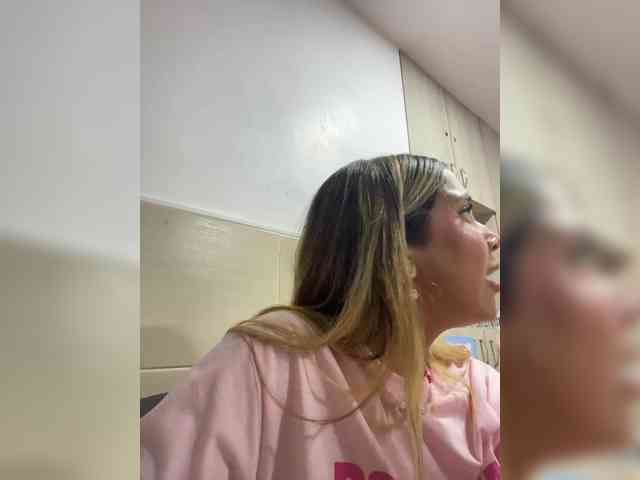 MeganRosse webcam