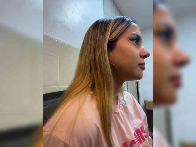 MeganRosse webcam