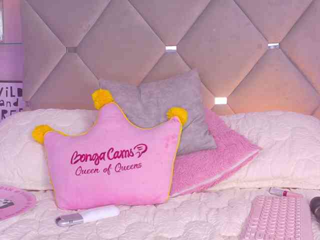 MeganRosse webcam