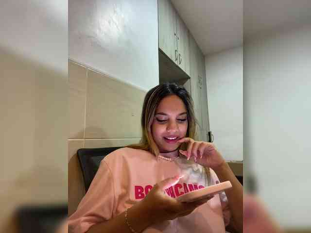 MeganRosse webcam