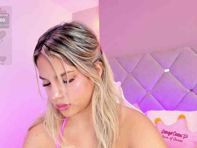 Modèle: MeganRosse
