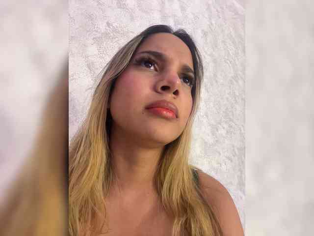 MeganRosse webcam