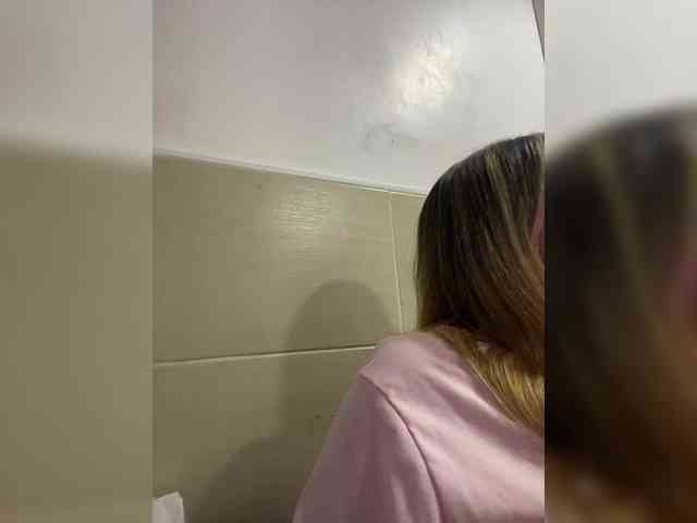 MeganRosse webcam