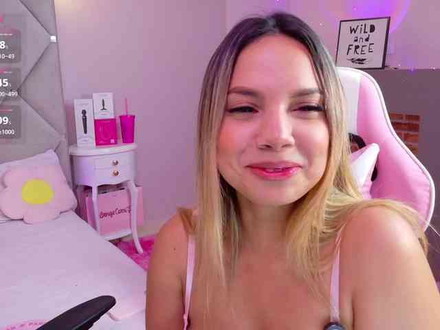MeganRosse webcam