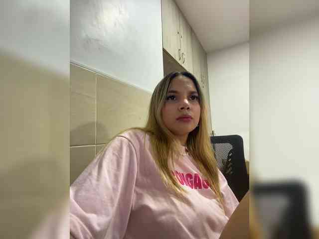MeganRosse webcam