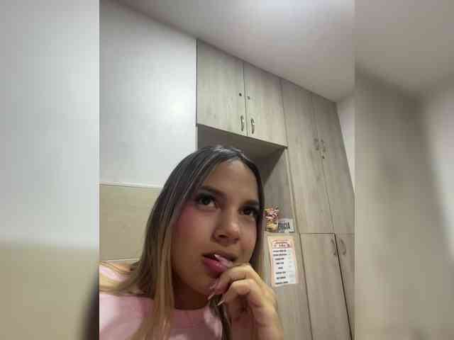 MeganRosse1 Live Webcam on BongaCams