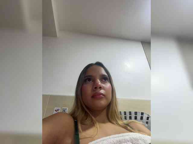 MeganRosse webcam