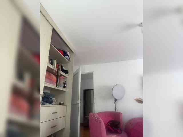 MeganRosse webcam