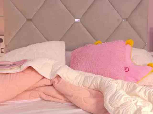 MeganRosse webcam
