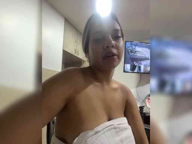 MeganRosse webcam