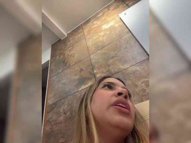 Modèle: MeganRosse