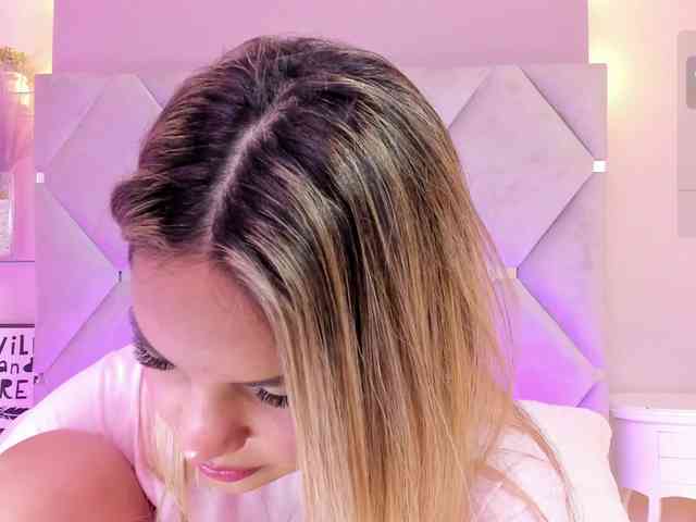 Modèle: MeganRosse