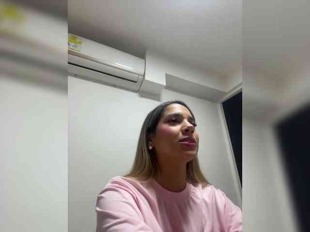 MeganRosse webcam