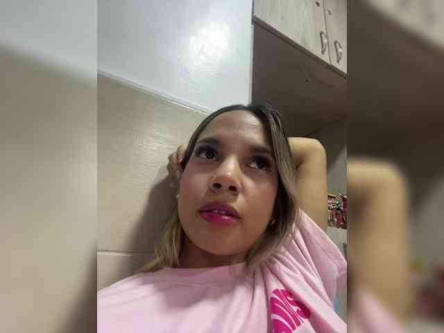 MeganRosse webcam