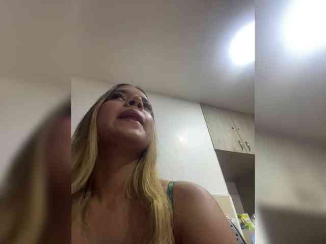 MeganRosse webcam