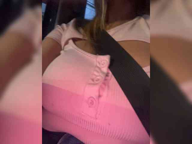 MeganRosse webcam