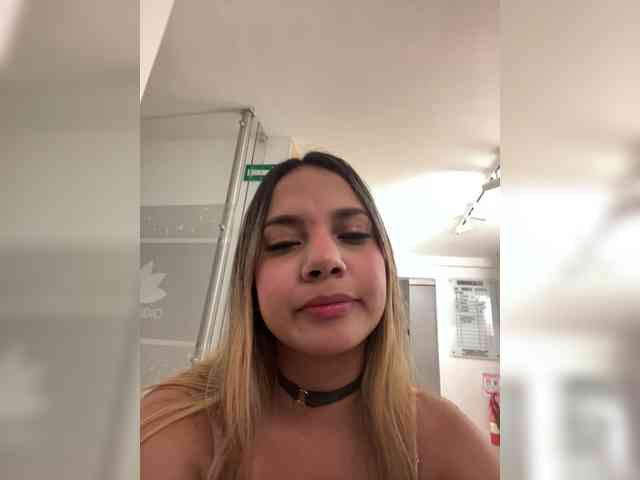 Modèle: MeganRosse