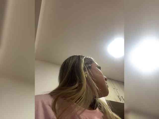Modèle: MeganRosse
