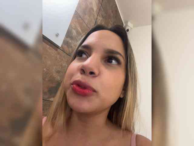 MeganRosse webcam