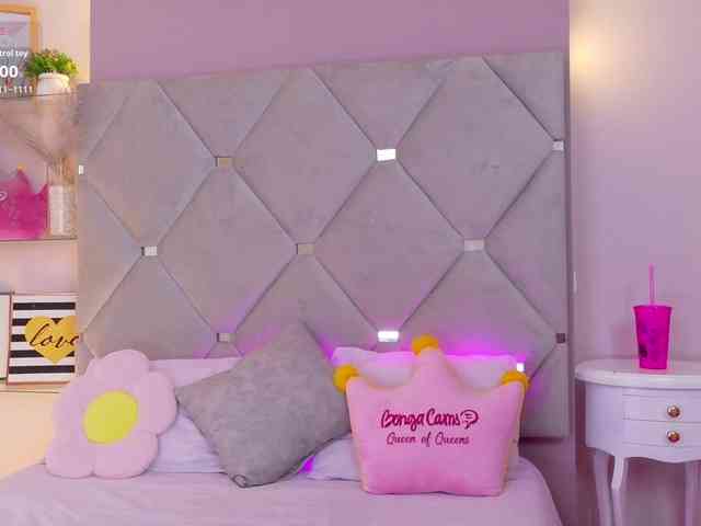 MeganRosse webcam