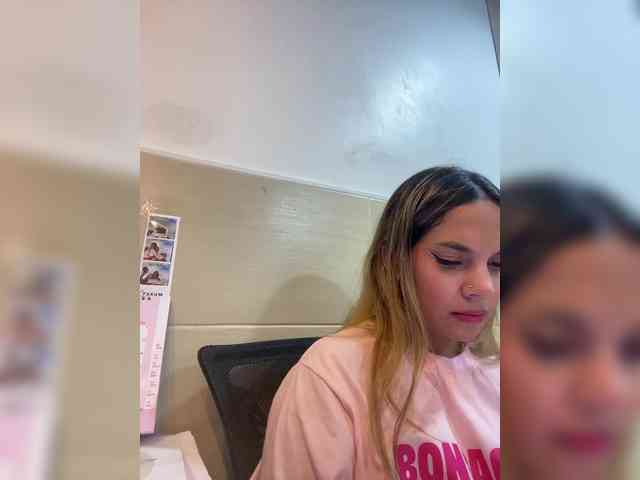 MeganRosse webcam