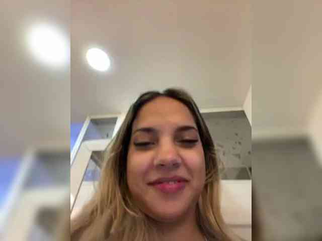 Modèle: MeganRosse