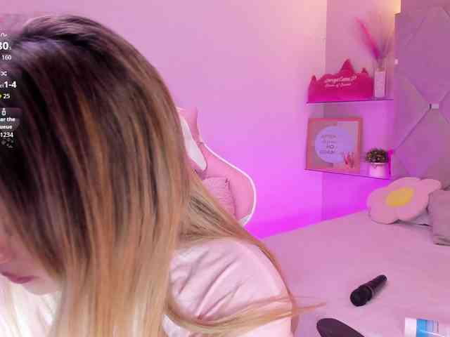 MeganRosse webcam