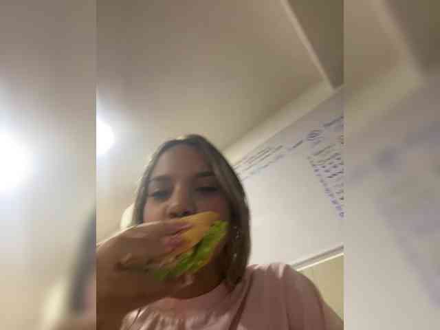 MeganRosse webcam