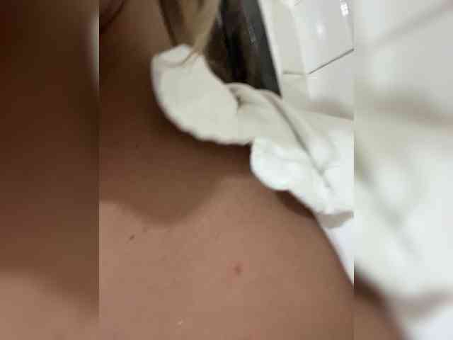 MeganRosse webcam