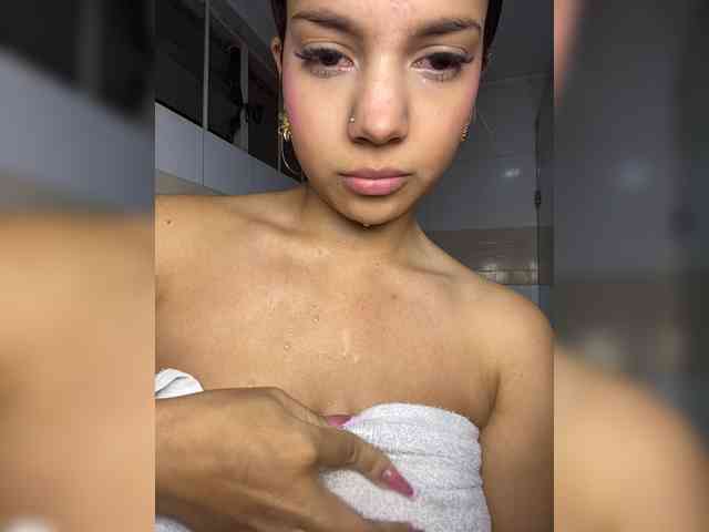 MeganRosse webcam