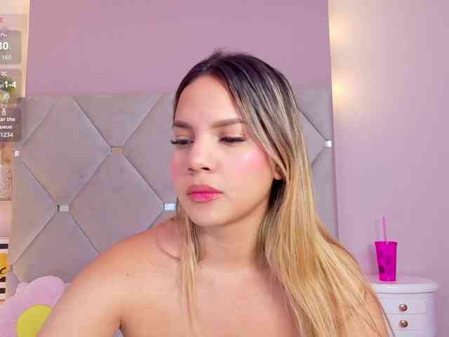 MeganRosse webcam