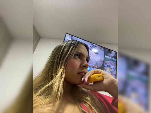 MeganRosse webcam
