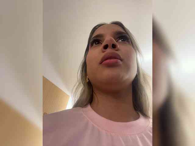 MeganRosse webcam