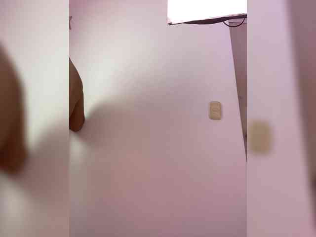 MeganRosse webcam