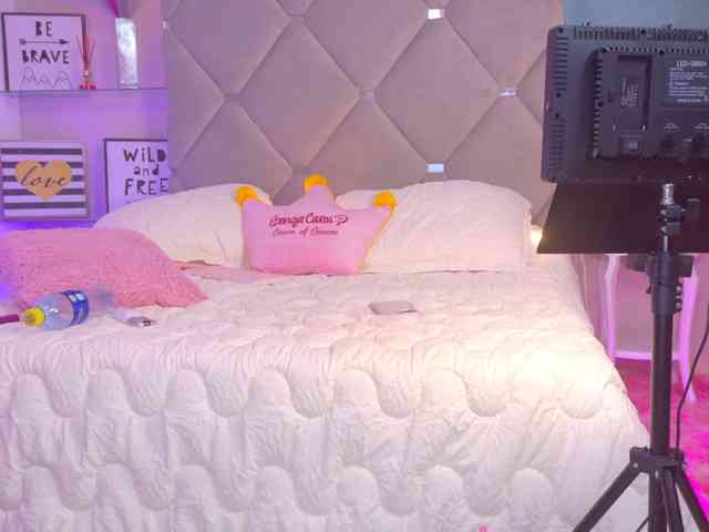 MeganRosse webcam
