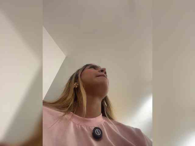 Modèle: MeganRosse