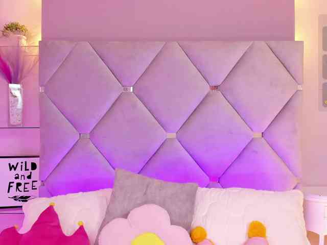 MeganRosse webcam