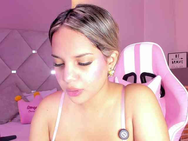 MeganRosse webcam