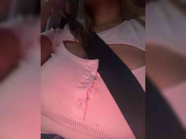MeganRosse webcam