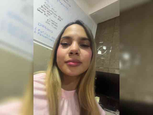 MeganRosse webcam
