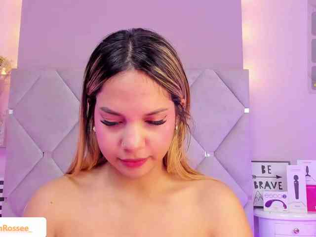 MeganRosse webcam