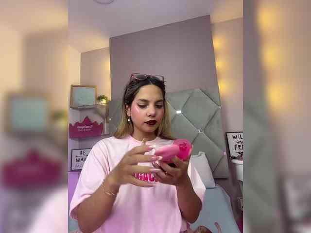 MeganRosse webcam
