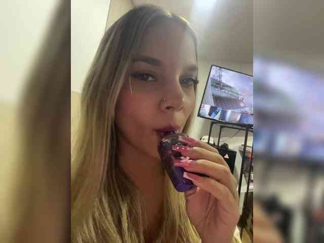 Modèle: MeganRosse
