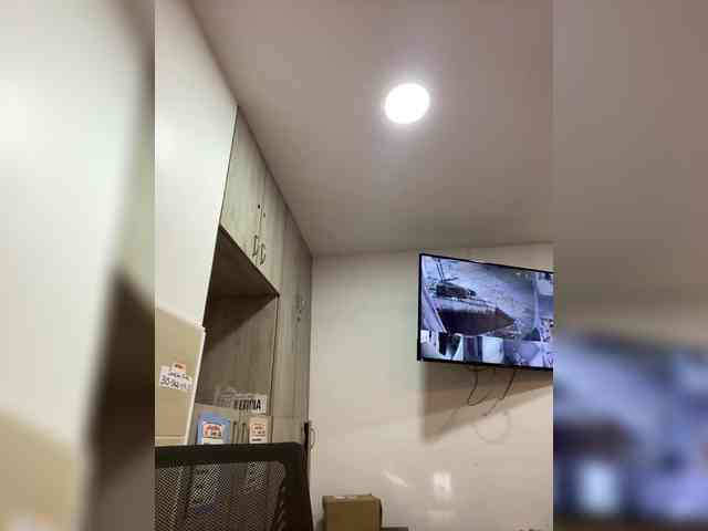 MeganRosse webcam