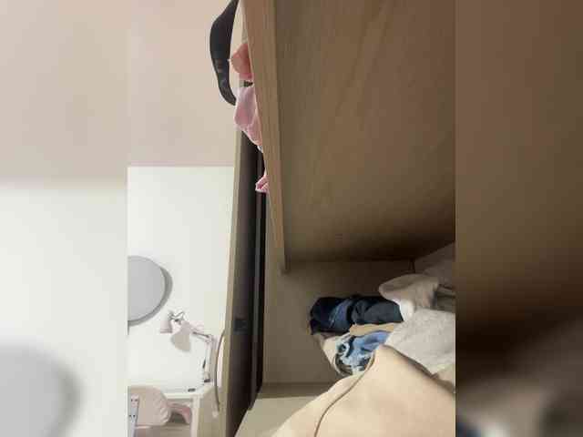 MeganRosse webcam