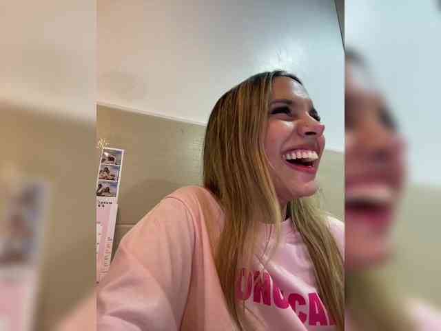 MeganRosse webcam