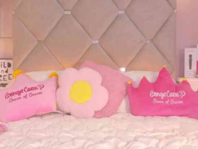 meganrosse's live room