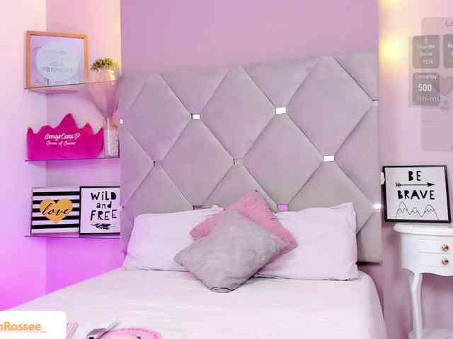 MeganRosse webcam