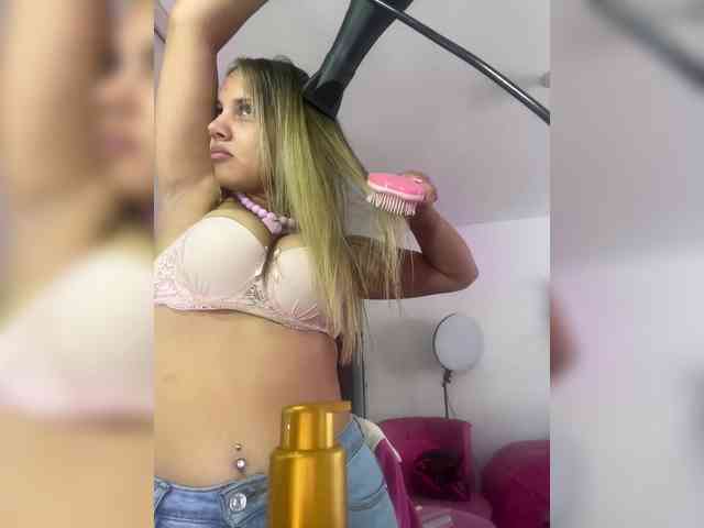 MeganRosse webcam