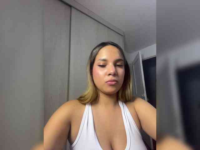 MeganRosse webcam